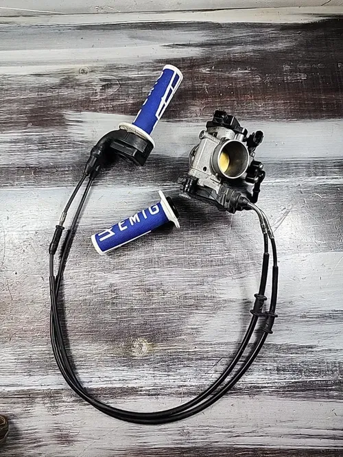 2014 Yamaha YZ250F Keihin Throttle Body Assembly Cables Control 1SM-13750-00-00
