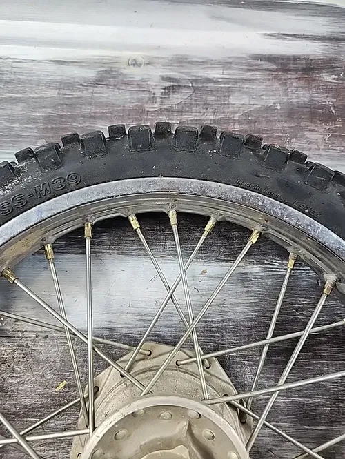 1990 - 2003 Kawasaki KX60 KX 60 Front Wheel Axle Tire 41025-1082 41034-1168