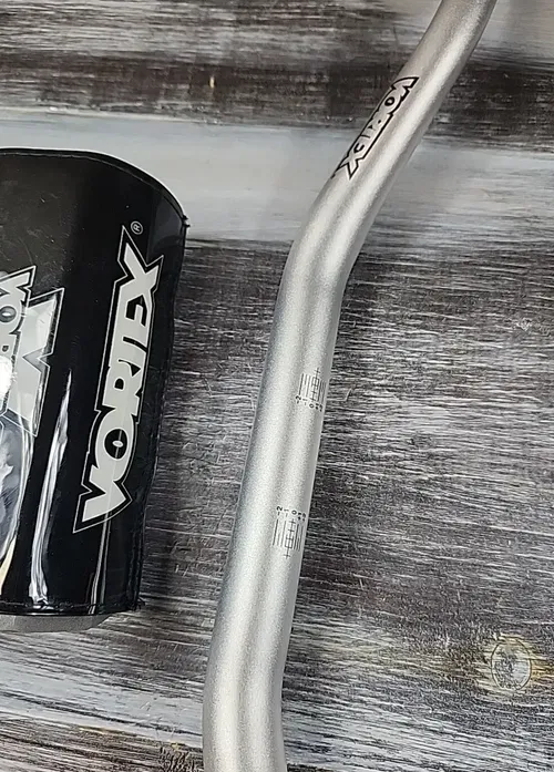 VORTEX OS SUPERCROSS STRAIGHT BARS SILVER 1 1/8 PART # HB954S OVERSIZE Handlebar