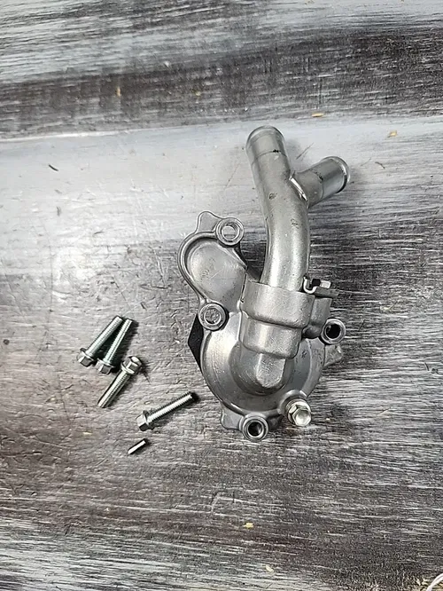2010 - 2022 Yamaha YZ450F Water Pump Cover 33D-12422-00-00 YZ250F WR250F WR450F