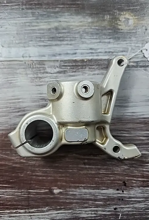 2014 Husaberg TE300 Fork Lug Left Side Axle Clamp 48601028S1 KTM Husqvarna