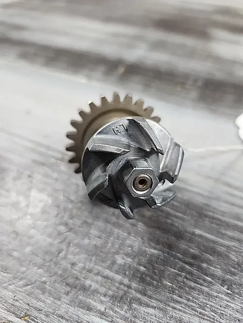 2007 - 2024 Honda CRF150R CRF150RB Water Pump Drive Gear Shaft 19240-KSE-670