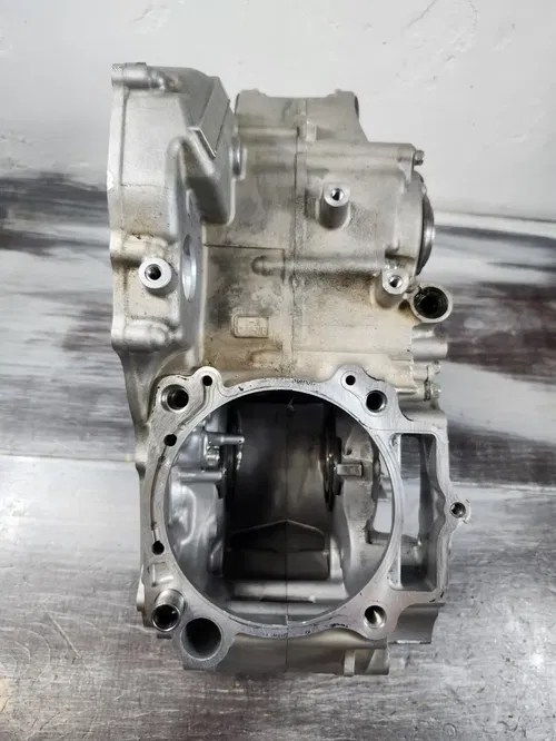 2018 - 2022 Yamaha YZ450F Left Right Crankcases Cases BR9-15100-19-00 WR YZ 450