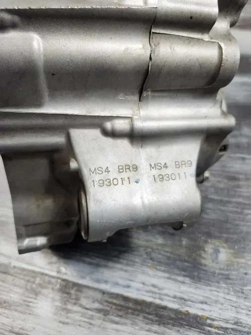 2018 - 2022 Yamaha YZ450F Left Right Crankcases Cases BR9-15100-19-00 WR YZ 450