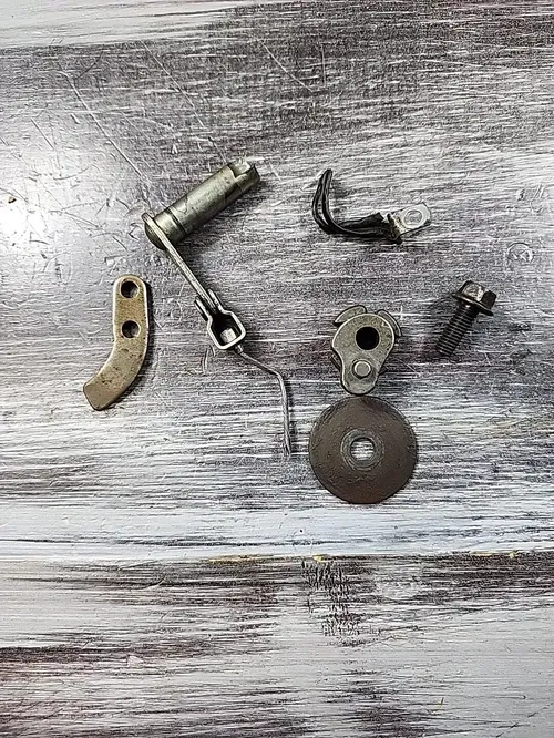 1985 Honda CR250R Engine Power Valve Spindle Cam FOR PARTS 19351-KA4-770