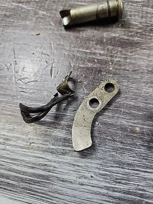 1985 Honda CR250R Engine Power Valve Spindle Cam FOR PARTS 19351-KA4-770