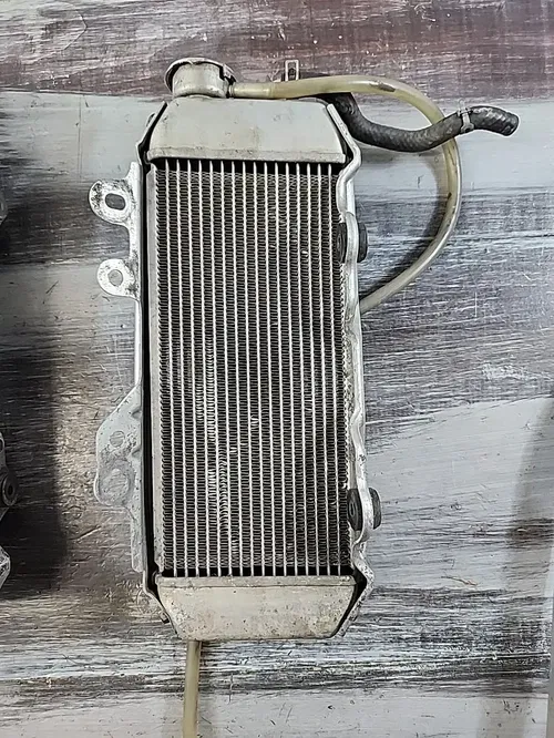 2007 2008 Kawasaki KX250F Right & Left Radiators 39061-0074 39061-0054
