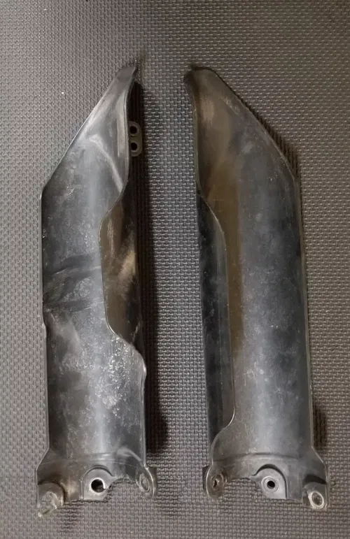 2017 - 2020 Kawasaki KX250F Front Fork Lower Guards 55020-1938 55020-1939 (5)