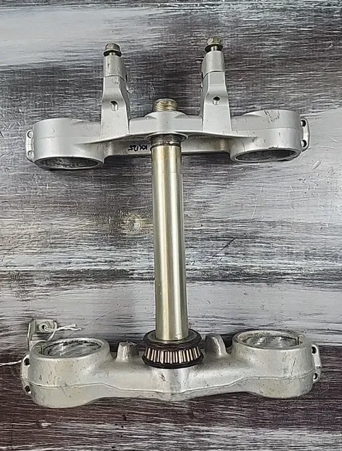 1999 2000 Kawasaki KX125 KX 125 Triple Tree Clamp Clamps 44037-1371 44039-1292