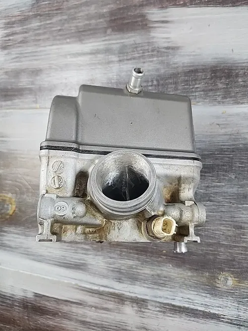 2009 - 2012 Honda CRF450R Cylinder Head Assembly w/ Valves 12010-MEN-A31