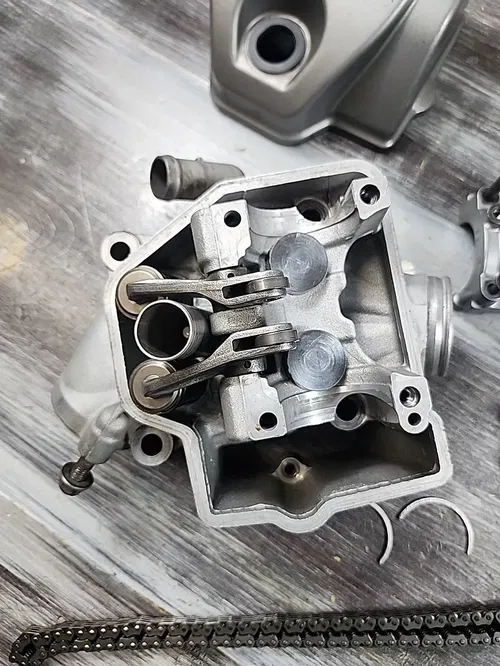 2009 - 2012 Honda CRF450R Cylinder Head Assembly w/ Valves 12010-MEN-A31