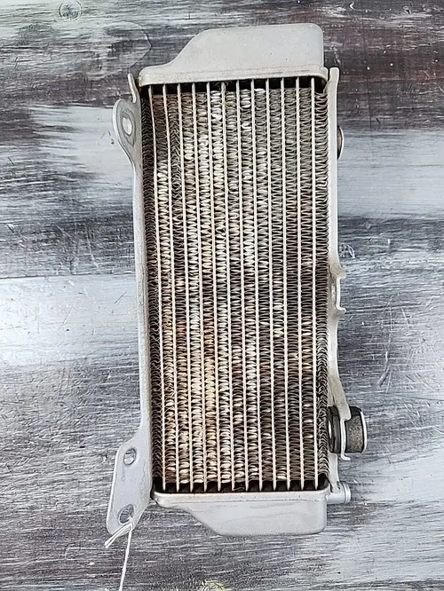 2018 - 2022 Yamaha YZ450F Left Fill Side Radiator BR9-1240A-00-00 YZ250F
