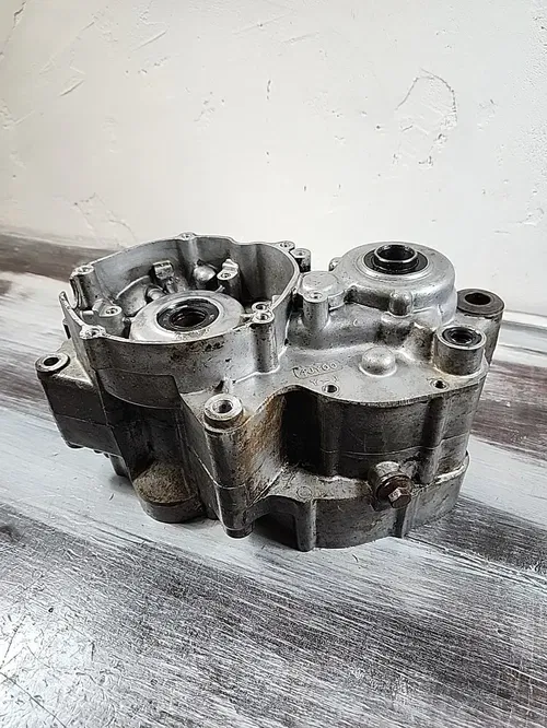 1994 1995 Yamaha YZ125 Right Left Crankcase Bottom End Motor 4JY-15121-00-00