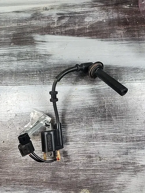 2021 2022 Yamaha YZ450F Ignition Coil Assembly BR9-82310-03-00 WR450F YZ450FX
