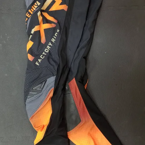 FXR Racing Helium Inferno 2021 MX Motocross Pant Size 32