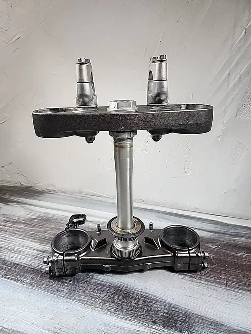 2012 - 2015 Yamaha YZ250F Triple Tree Clamp Fork Holder 33D-23340-00-00 YZ450F