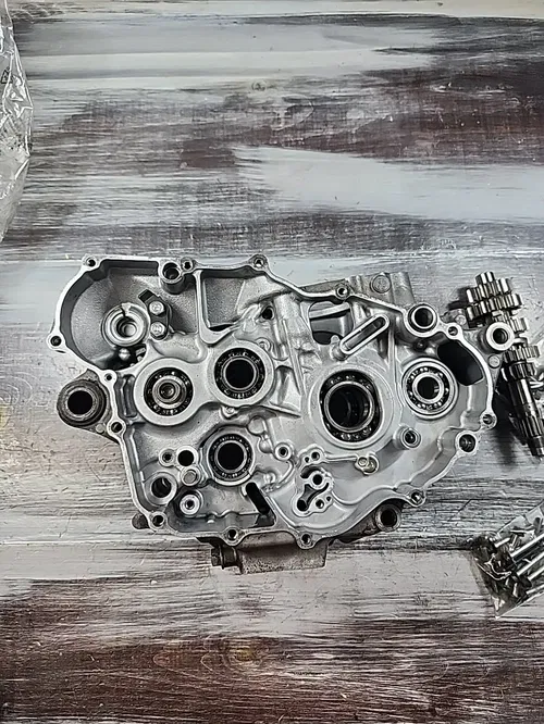 2014 Yamaha YZ250F Engine Crankcases Crank Cases & Transmission Assembly