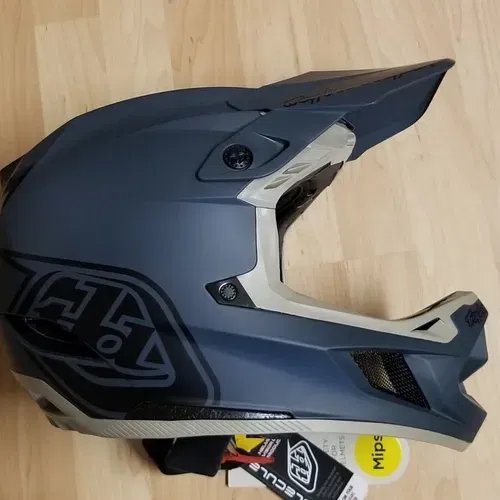 Troy Lee Designs TLD D4 Composite Downhill MTB Helmet Stealth Grey Large w/ MIPS