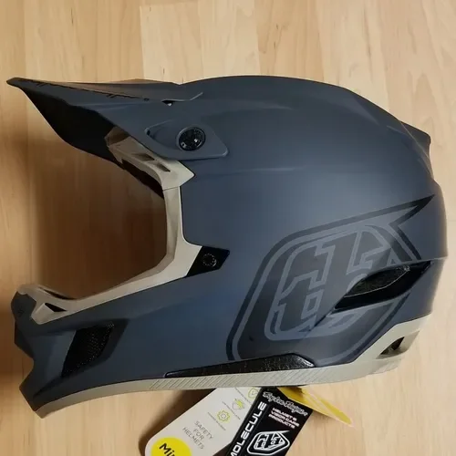 Troy Lee Designs TLD D4 Composite Downhill MTB Helmet Stealth Grey Large w/ MIPS