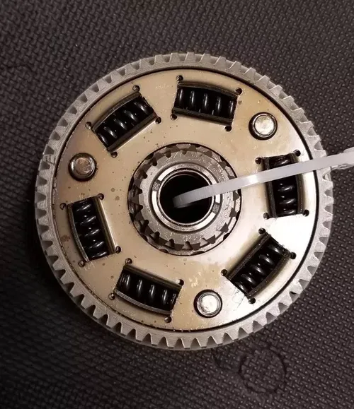 2008 Yamaha YZ250F Clutch Basket Primary Driven Gear 5XC-16150-00-00 WR250F (9C)
