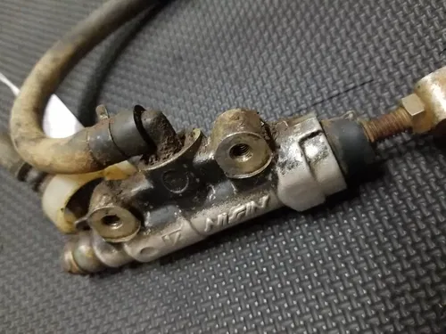 1998 1999 2000 Kawasaki KX 80 100 Rear Brake Assembly Master Cylinder Caliper 2b