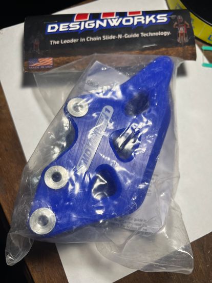 Yamaha /  TM  chain guide