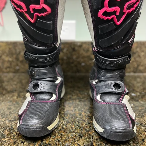 Women's Fox Racing Boots - Size 7