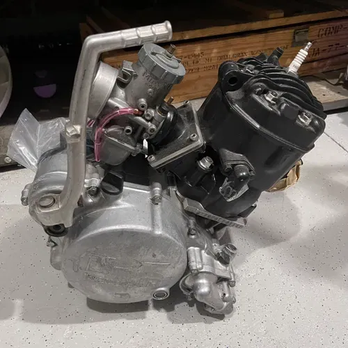 1985 KX500 Engine 