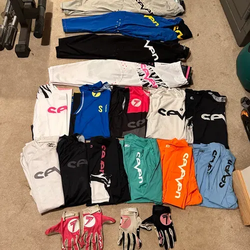 Seven Zero Gear