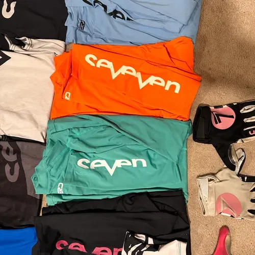 Seven Zero Gear