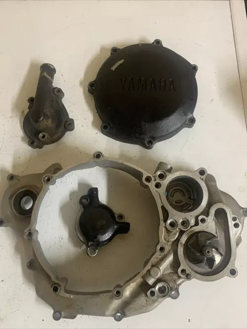 2005 Yamaha yz250f clutch cover water pump