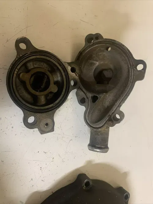 2005 Yamaha yz250f clutch cover water pump
