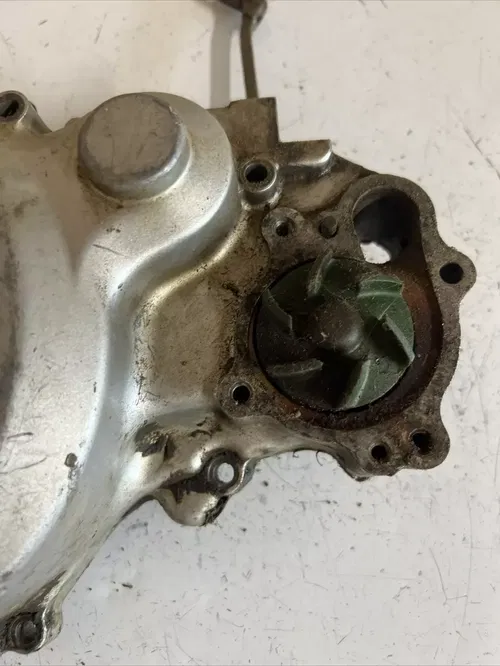1989 yamaha yz250 engine clutch cover 2