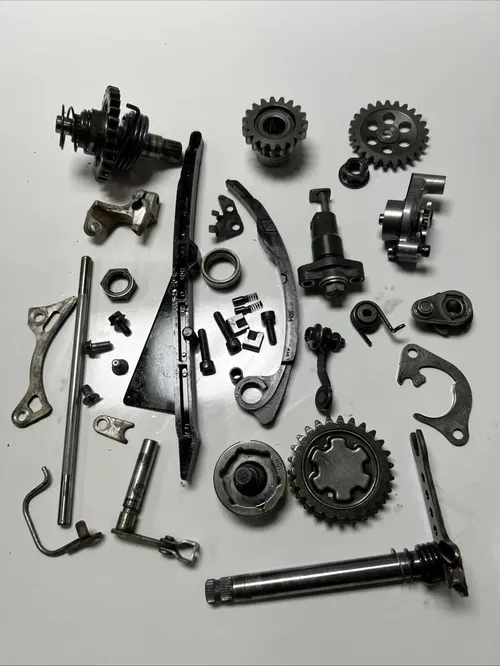 2008 suzuki rmz250 Miscellaneous Engine Case Parts / Kick Start Gear/ Shift