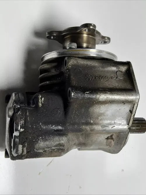 1981 yamaha 850 special Gear Box Differential Drive /transmission