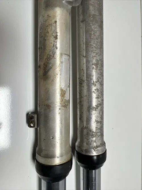 1985 kawasaki kx250 Front Forks / Front Suspension Shock