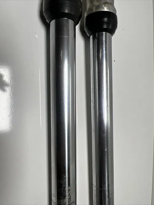 1985 kawasaki kx250 Front Forks / Front Suspension Shock