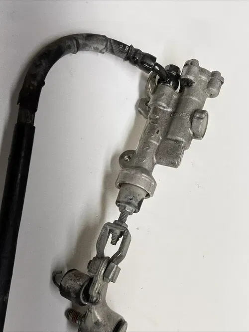 2002 honda cr250r Rear Brake Caliper /hose/pedal/master 2