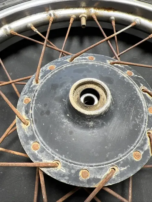1981 yamaha yz60 Front Wheel Rim Hub