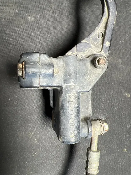 1988 suzuki lt250r Brake Master Cylinder / Brake Hose 4