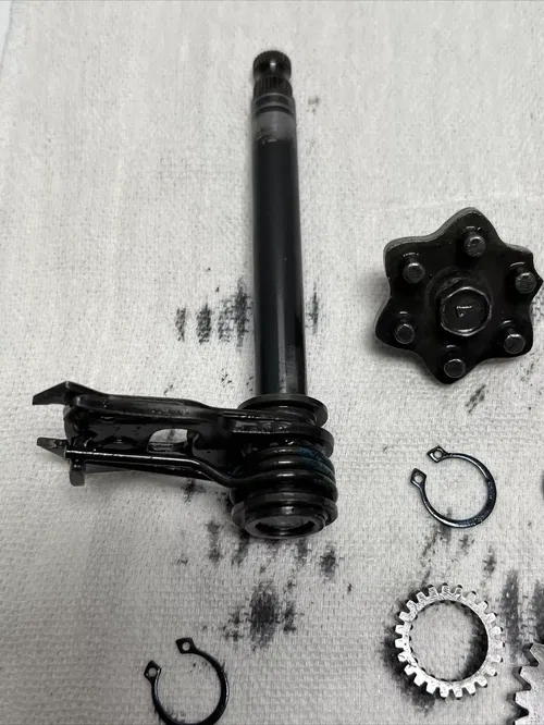 2000 kawasaki kx80 Miscellaneous Engine Case Parts / Kick Start /water Pump
