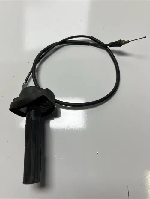 2004 Kawasaki Kx85 Throttle Assembly Tube And Cable