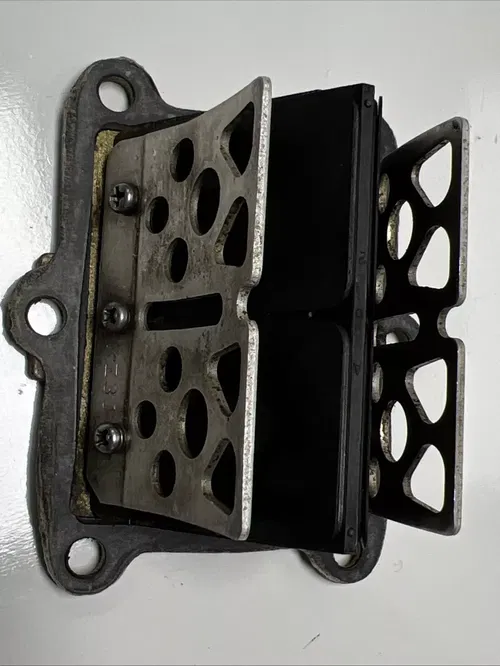 1992 honda cr250r Reeds / Reeds Intake Air Boot Manifold 3