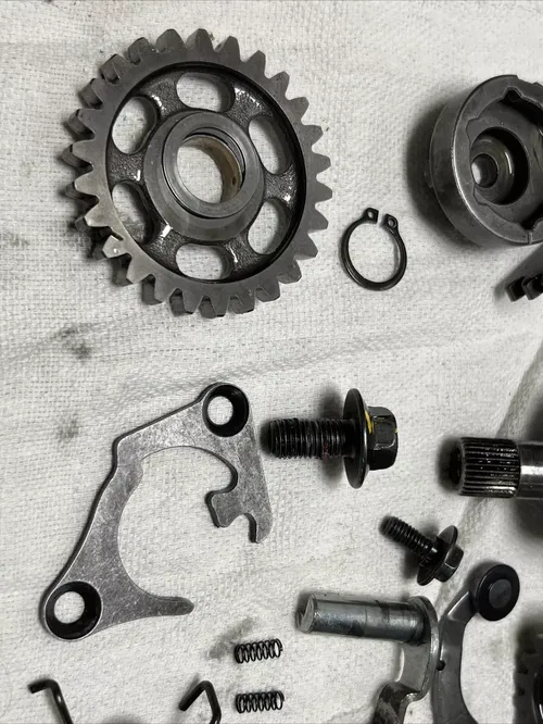 2001 suzuki rm125 Miscellaneous Engine Crankcase Parts /shift Shaft / Kick Start