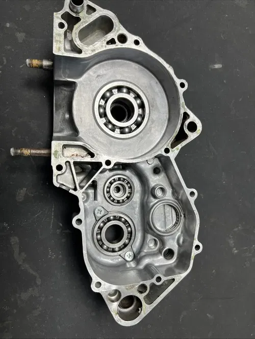 1992 92-96 Honda Cr250r Cr250 Left Engine Crankcase Left Engine Half Bottom End