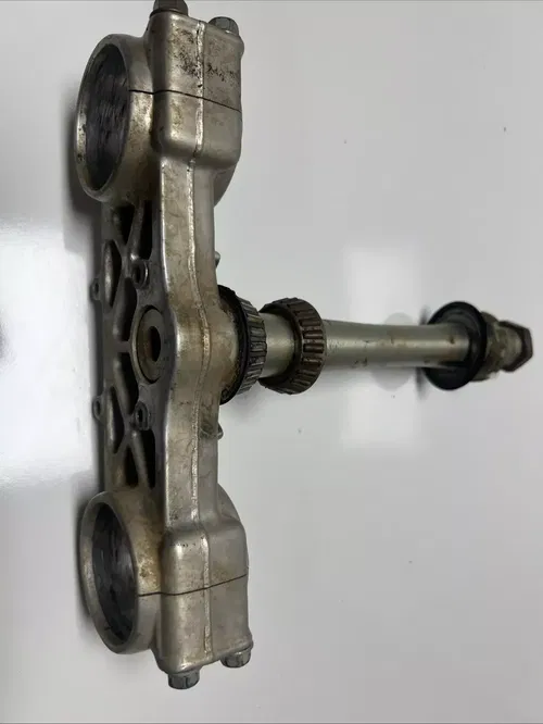 1998 honda cr125r Triple Clamp Tree 2
