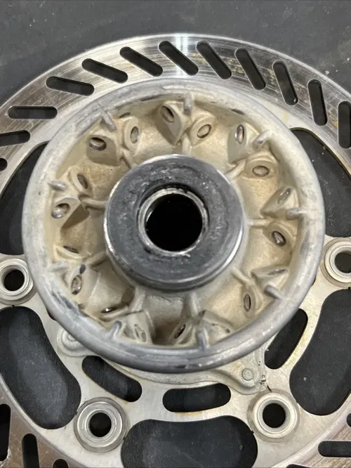 1996 Kawasaki Kx250 Front Wheel Hub