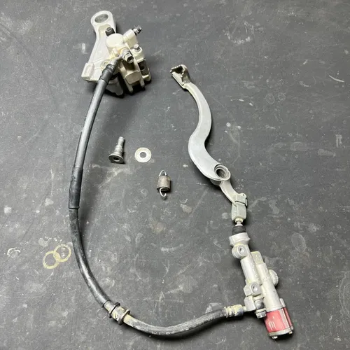 2011 honda crf450r Rear Brake / Caliper/hose/master/pedal