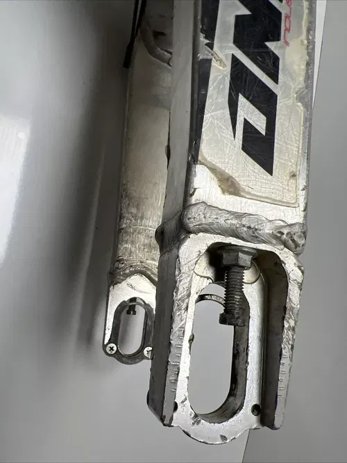 2004 honda crf250x Swingarm