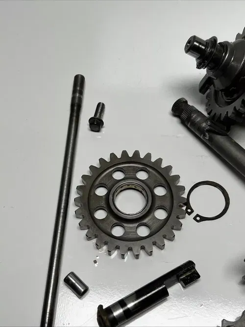 1996 kawasaki kx250 Kick Start Gear / Miscellaneous Lower End Hardware